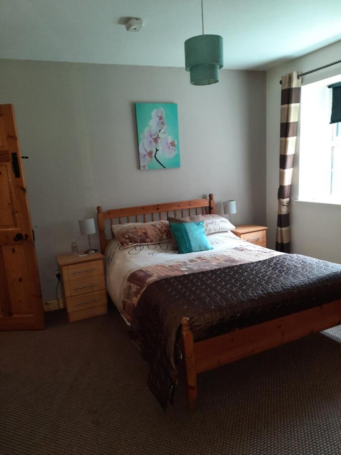 Country Cottage B&B Crossakeel Extérieur photo