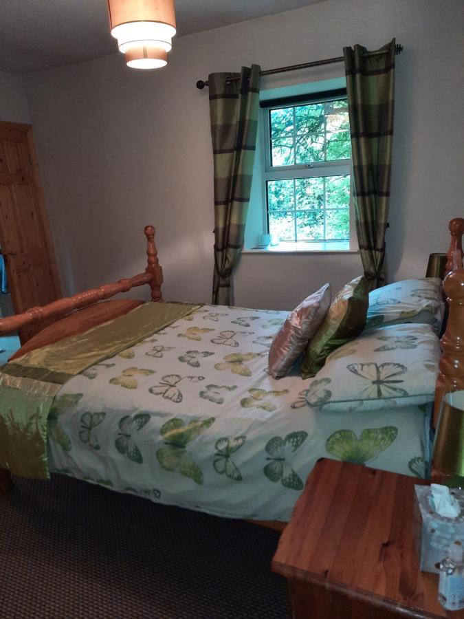 Country Cottage B&B Crossakeel Extérieur photo