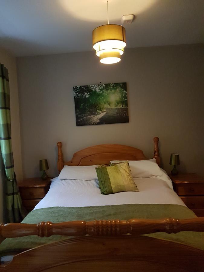 Country Cottage B&B Crossakeel Extérieur photo