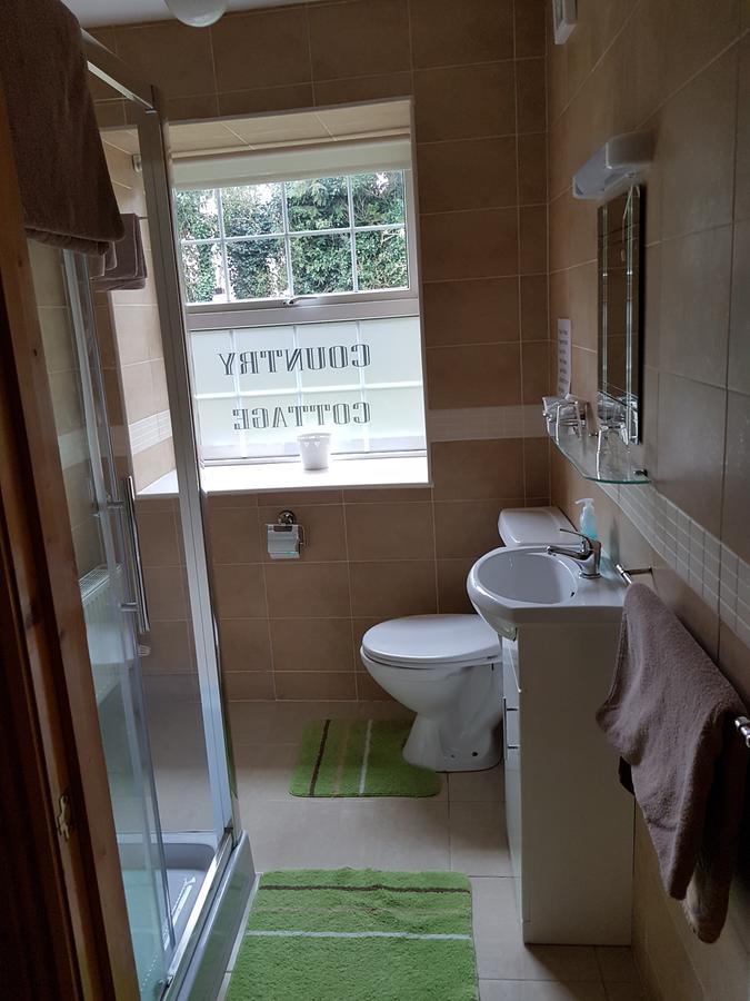 Country Cottage B&B Crossakeel Extérieur photo